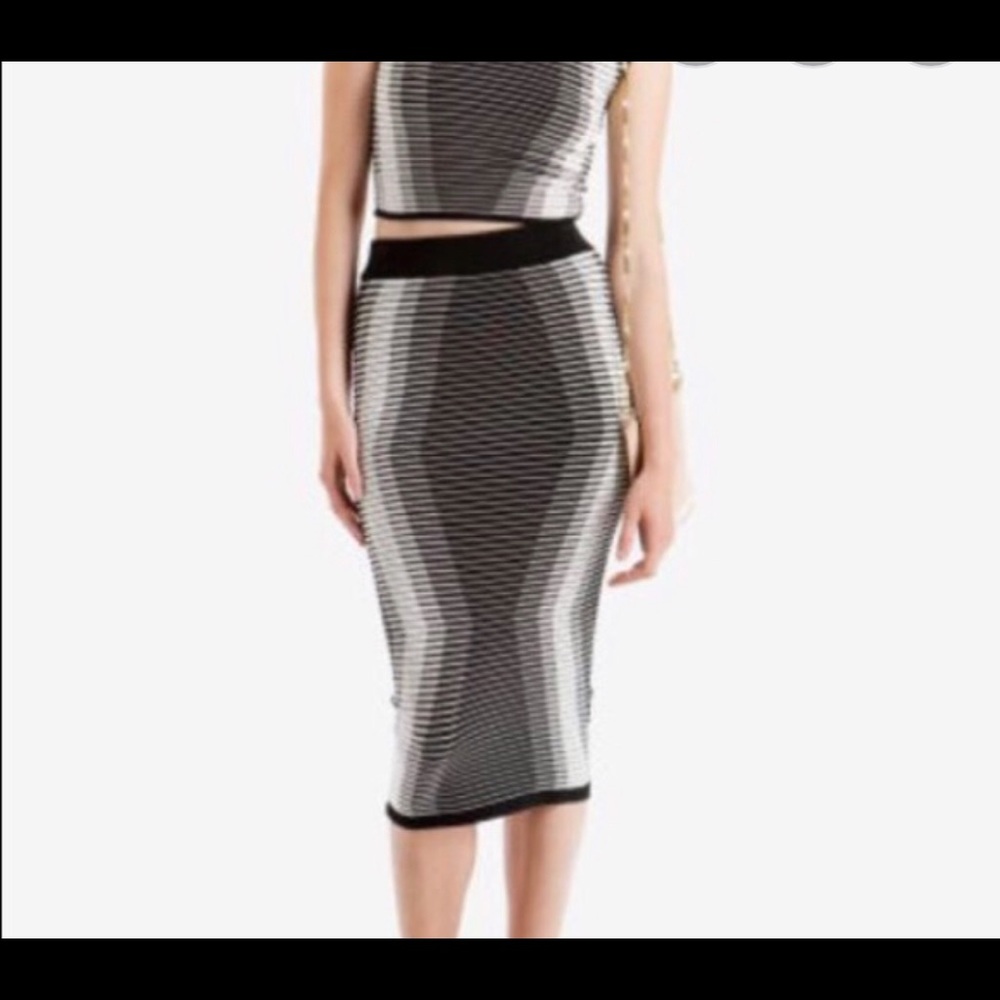 Ted Baker bodycon skirt black&white Size5 (US 12)